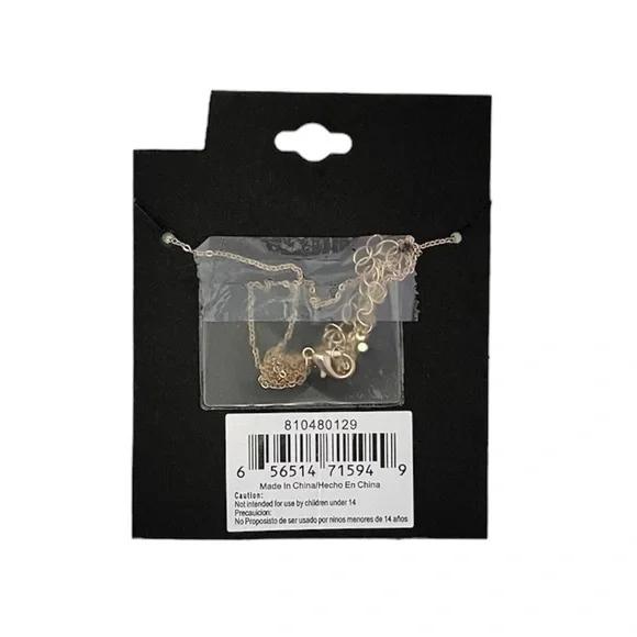 Juliet Star Pendant Gold-Tone 18” Adjustable Necklace - Picture 2 of 7